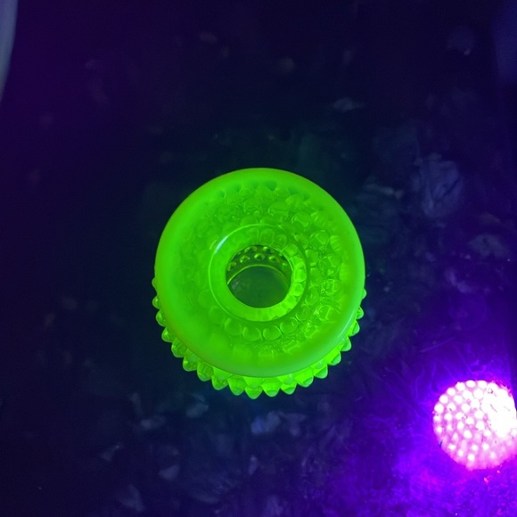 Fenton topaz hobnail mini bud vase straight  edge. - Picture 6 of 9